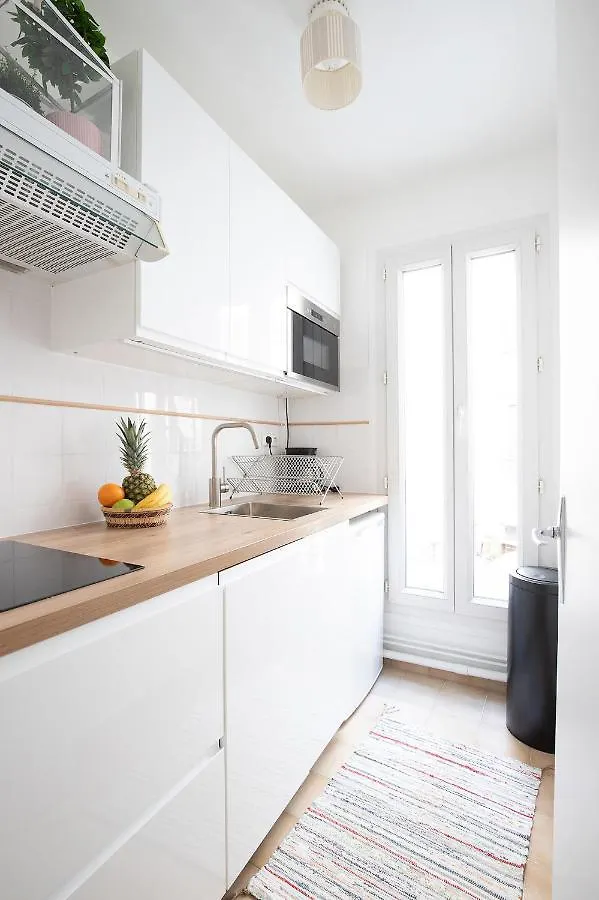 Pantheon & Luxembourg Gardens - City Apartment Paris